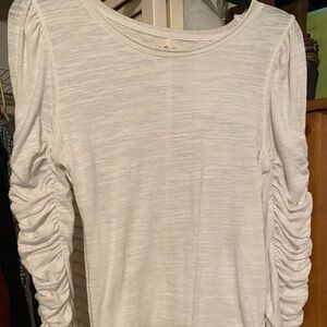 We the Free long sleeve tee med